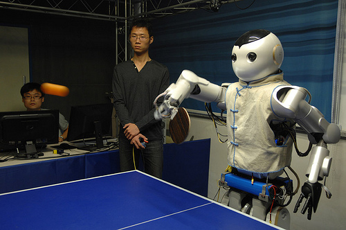 Arkæologi I navnet Dele Ping-pong robots debut in China (w/ video)