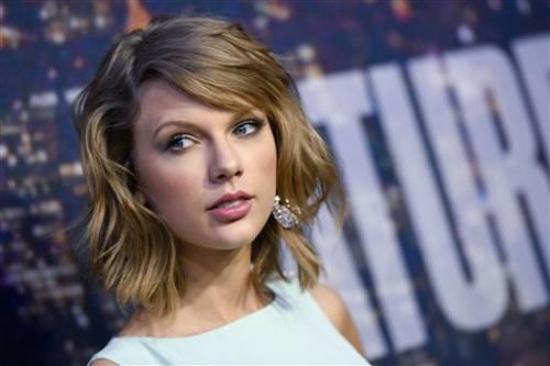 500px x 333px - Taylor Swift, Microsoft among those buying up .porn suffixes