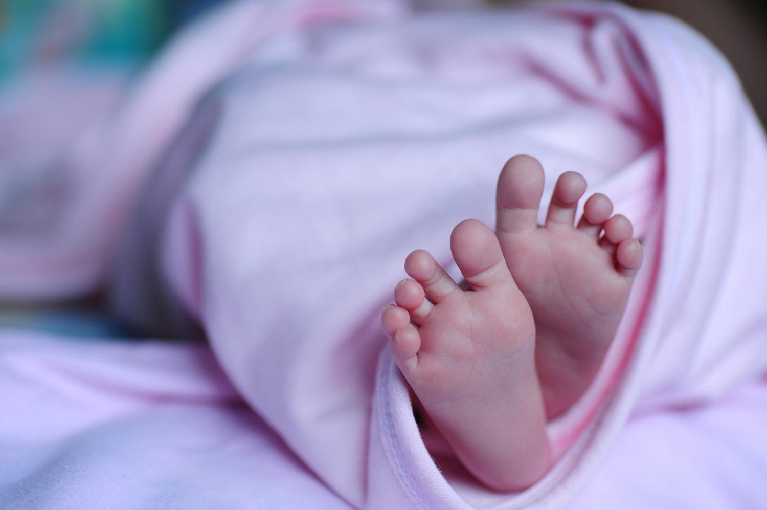 Infant death study reveals dangerous sleep practices among babysitters, relatives, others