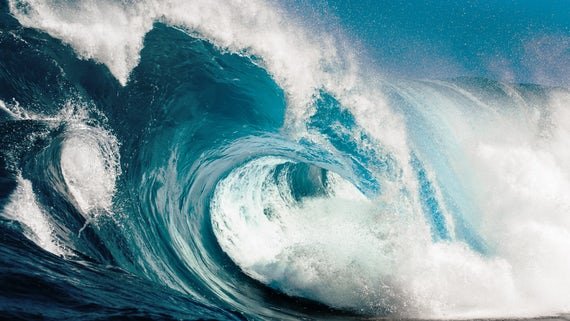Calculating tsunami's size and destructive force by exploiting acoustic gravity waves