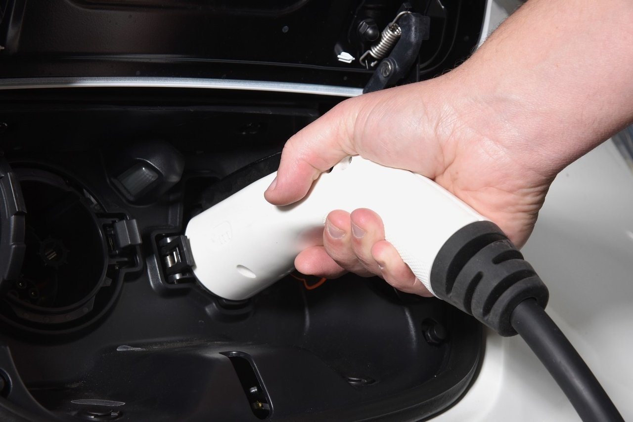 EV charging in cold temperatures could pose challenges for drivers