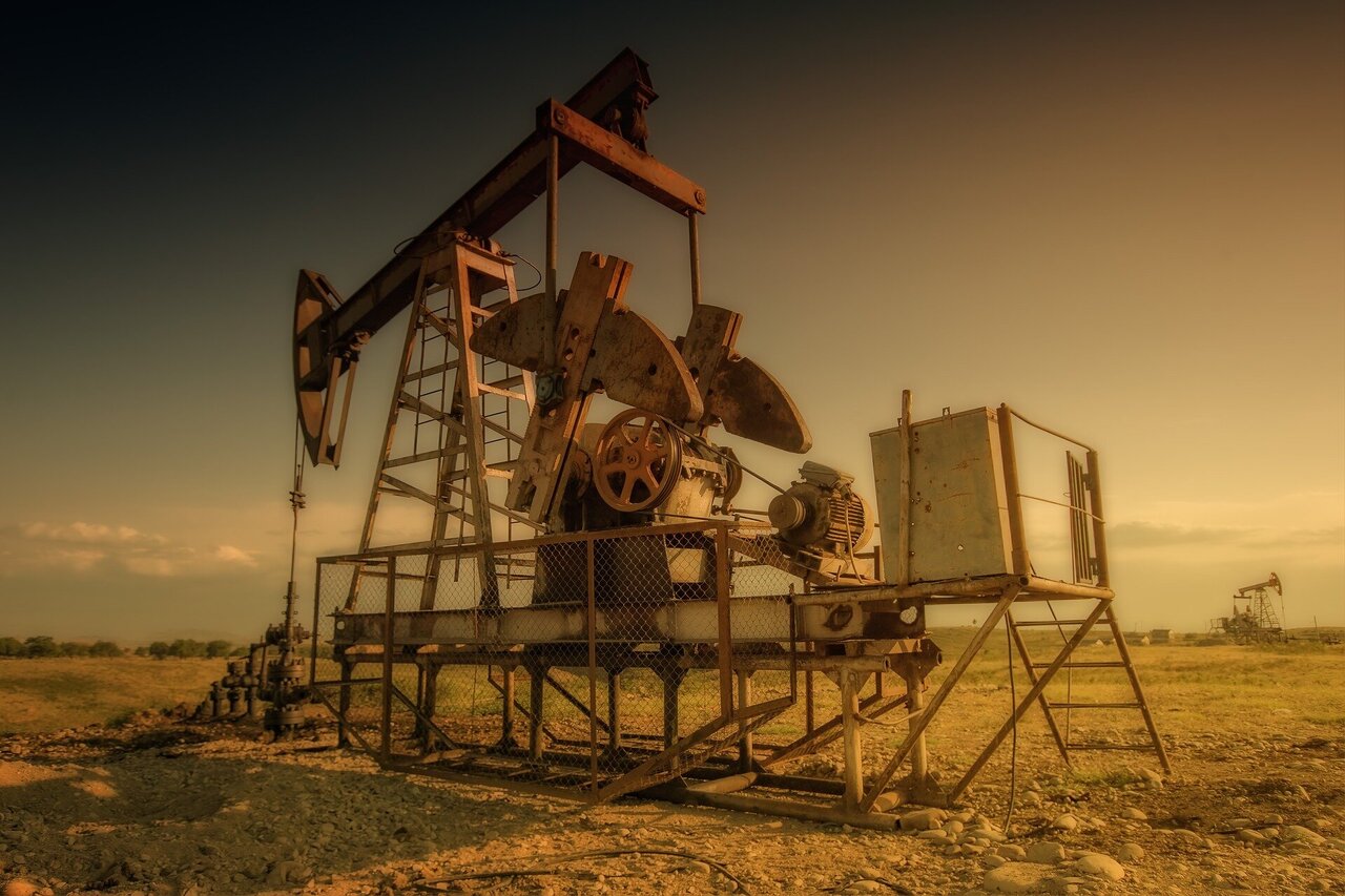 Environmental Risks and Opportunities of Orphaned Oil and Gas Wells