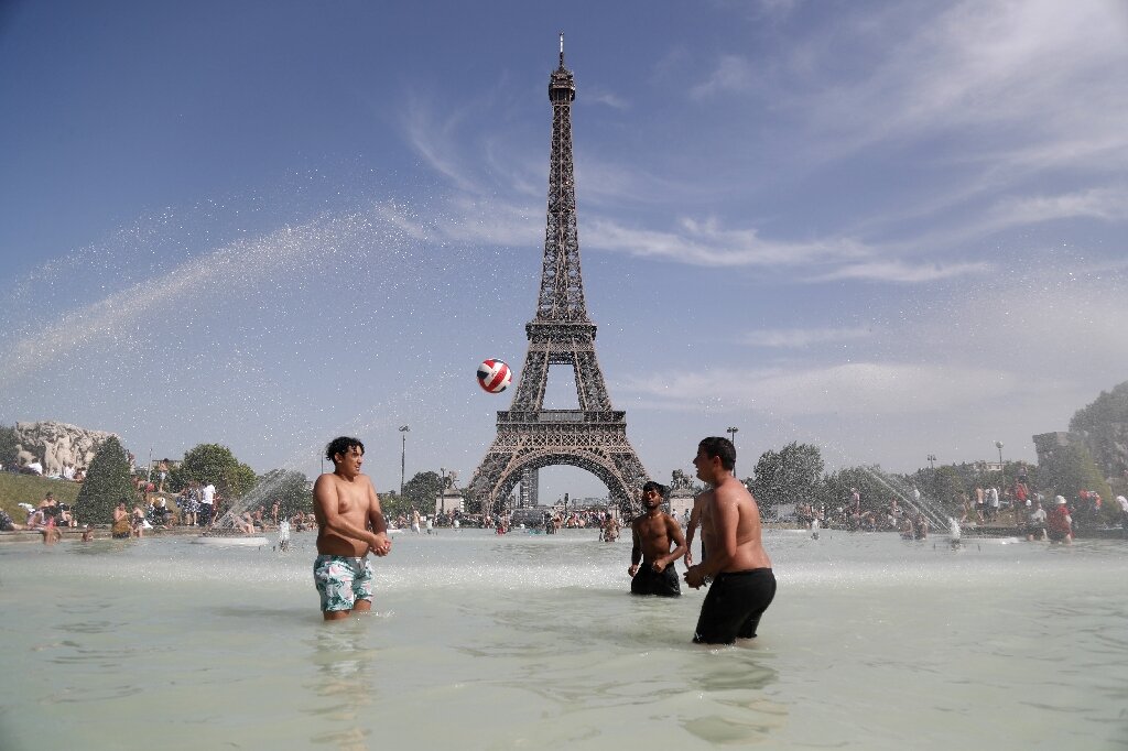 Climate change made French heatwave 'more likely' in hottest June ever