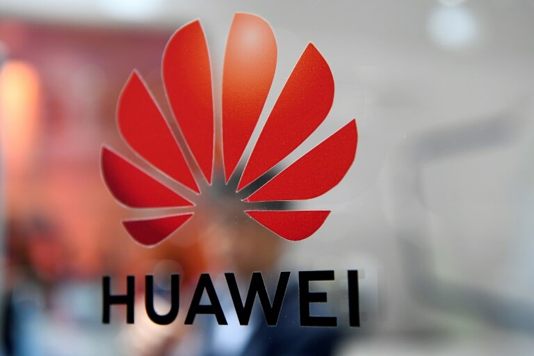 Huawei racks up 5G deals at top mobile fair despite US pressure