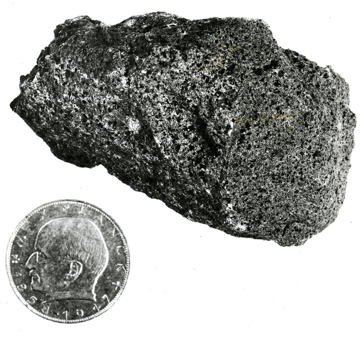 Tiny MOON ROCK lunar meteorite piece Not NASA program Not Neil Armstrong 1969 