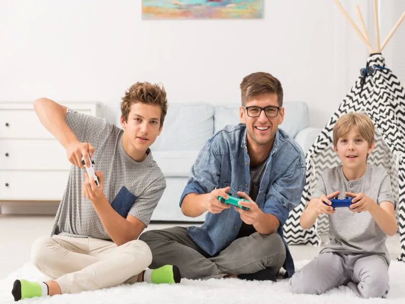 Online gaming for families and individuals 