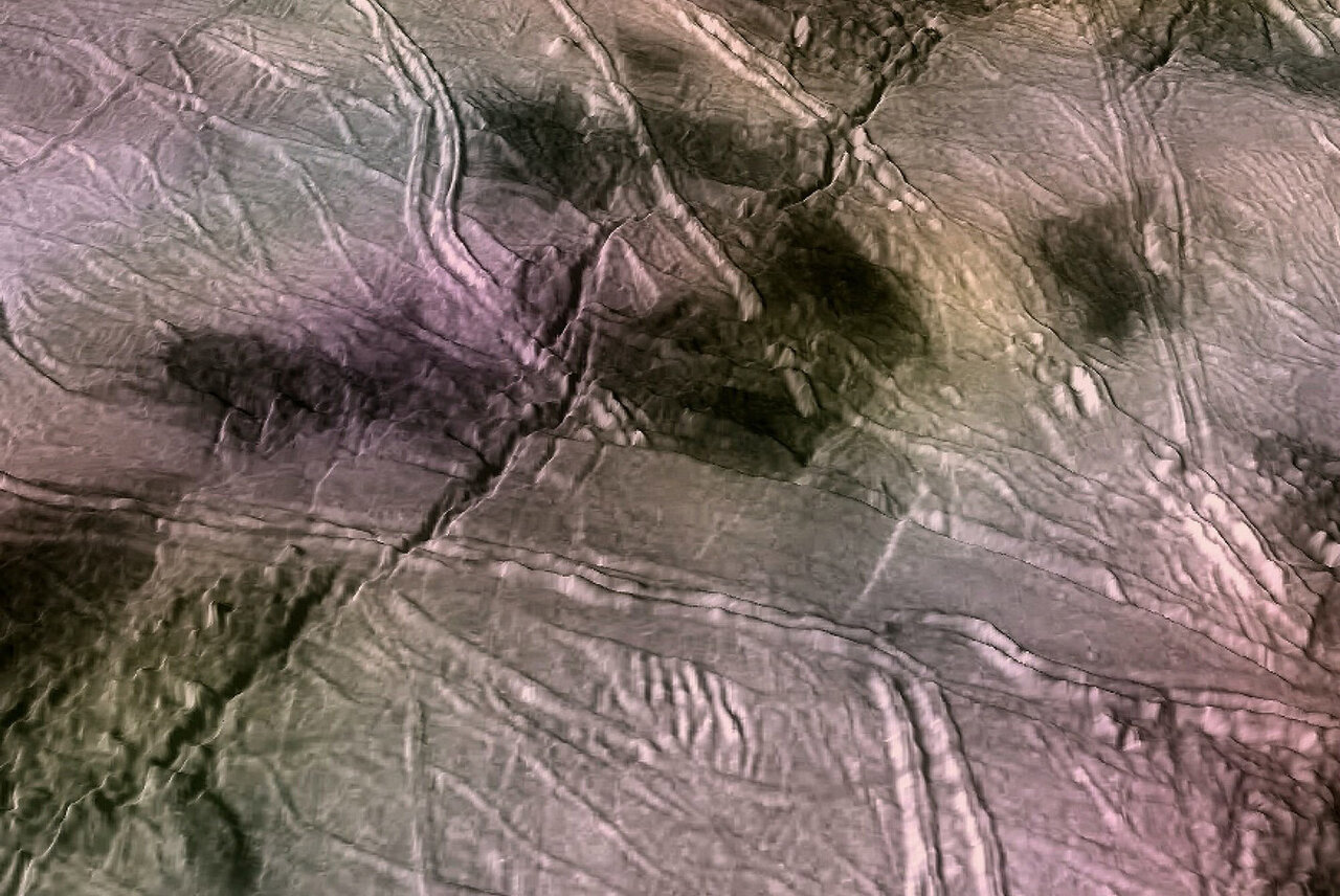 A 70 degree shift on Jupiter's icy moon Europa was the last event to fracture its surface