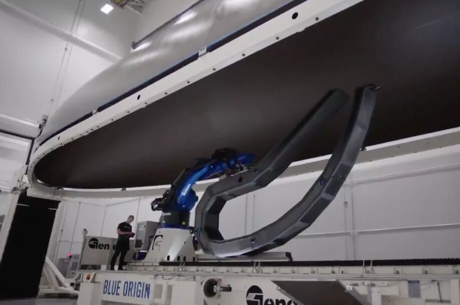 1:144 Scale model of Blue Origin New Glenn 27 Tall made of metal