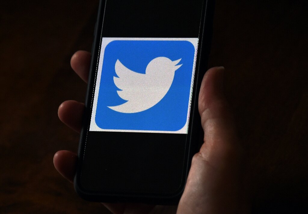 Twitter Daily Users Rise to 186 Million, CEO Jack Dorsey Talks