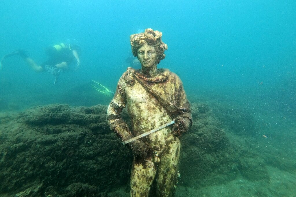 Divers can explore the underwater ruins of the ancient Roman party town of Baiae