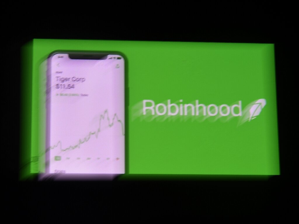 Robinhood to pay record fine in US over lapses: regulatory body
