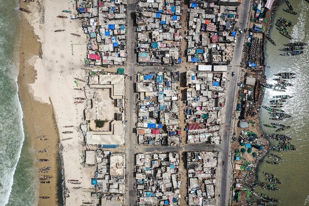 Photos show Senegal neighborhood disappearing as sea levels rise - The  Washington Post