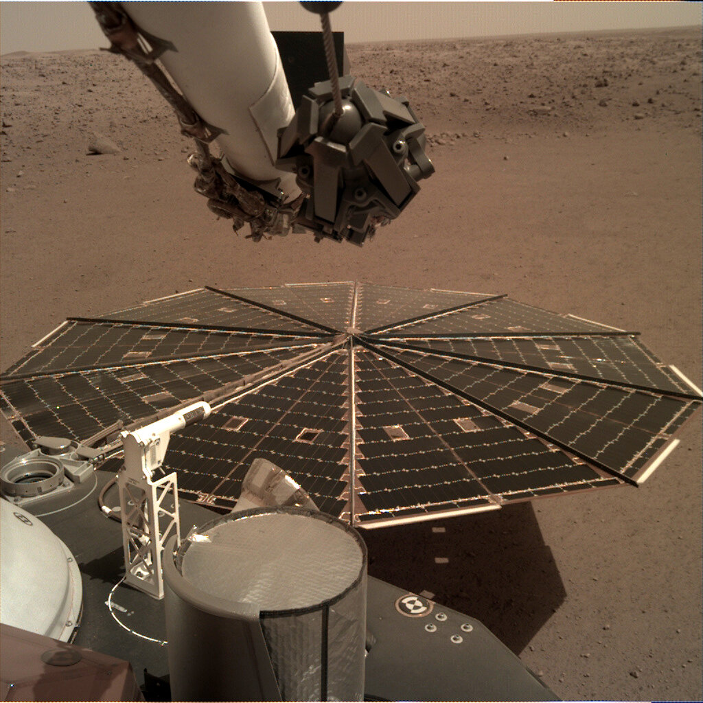phys.org - Science X staff - NASA's InSight lander: The lonely fate of a robot on Mars