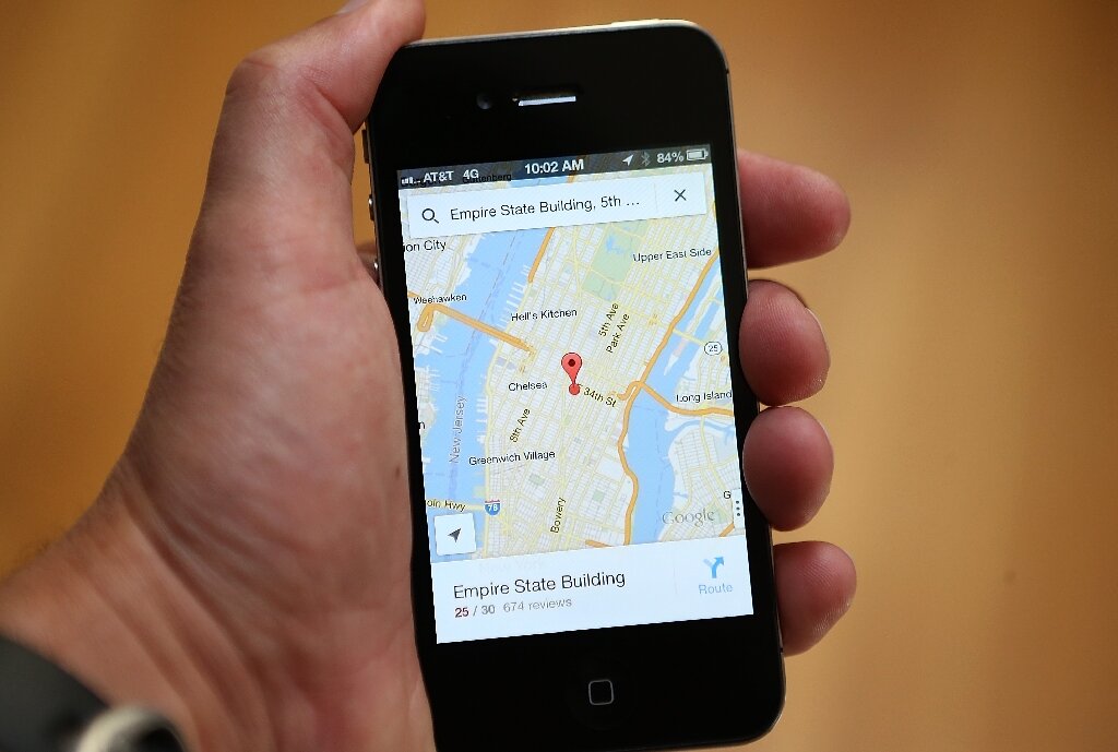 Google rivals join forces in online maps