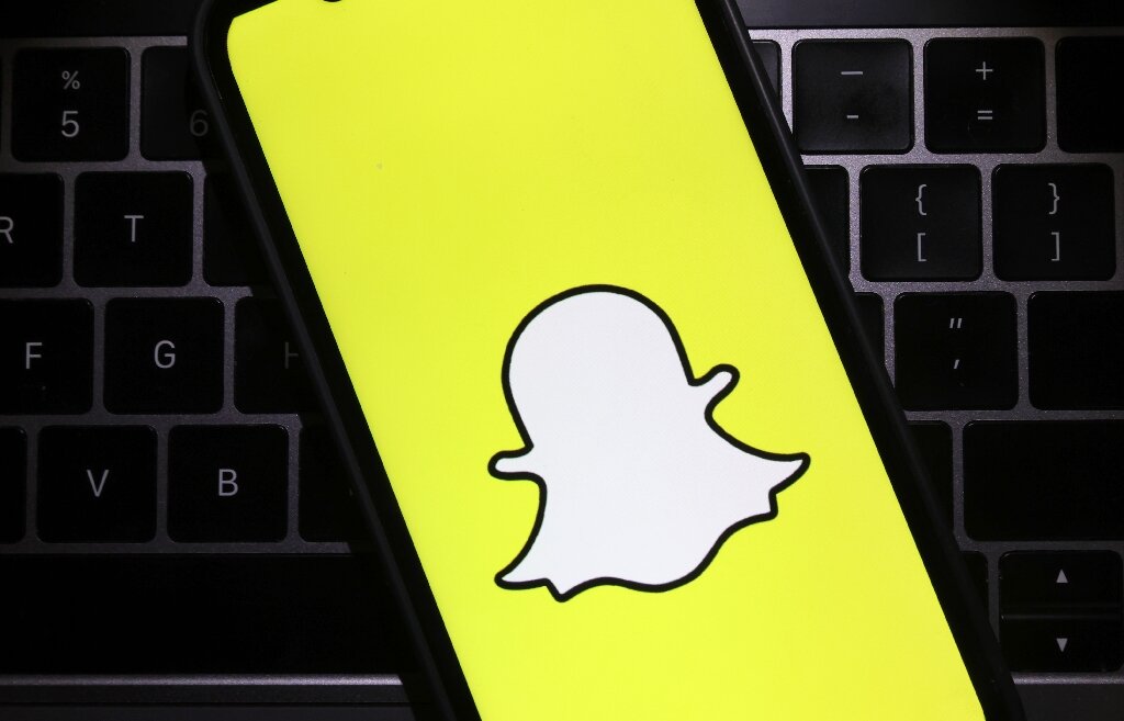 #Subscription version of Snapchat makes its debut