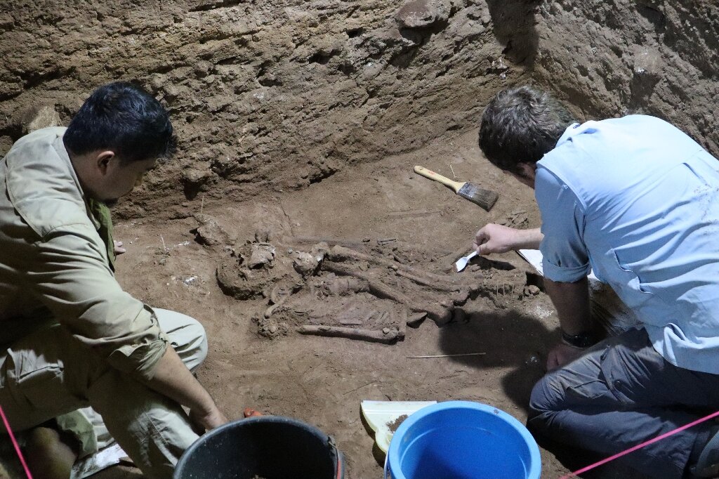 Kerangka kuno mengungkapkan operasi amputasi 31.000 tahun yang lalu