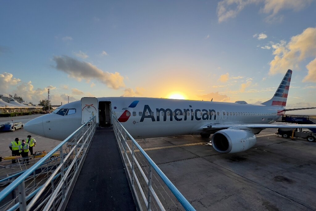 #American Airlines cuts summer flights due to Boeing 787 delays