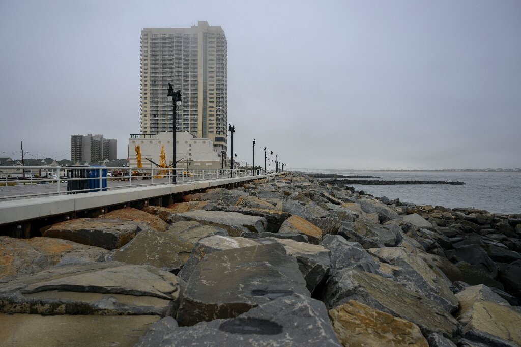 #Ten years after Sandy, Atlantic City still suffering floods