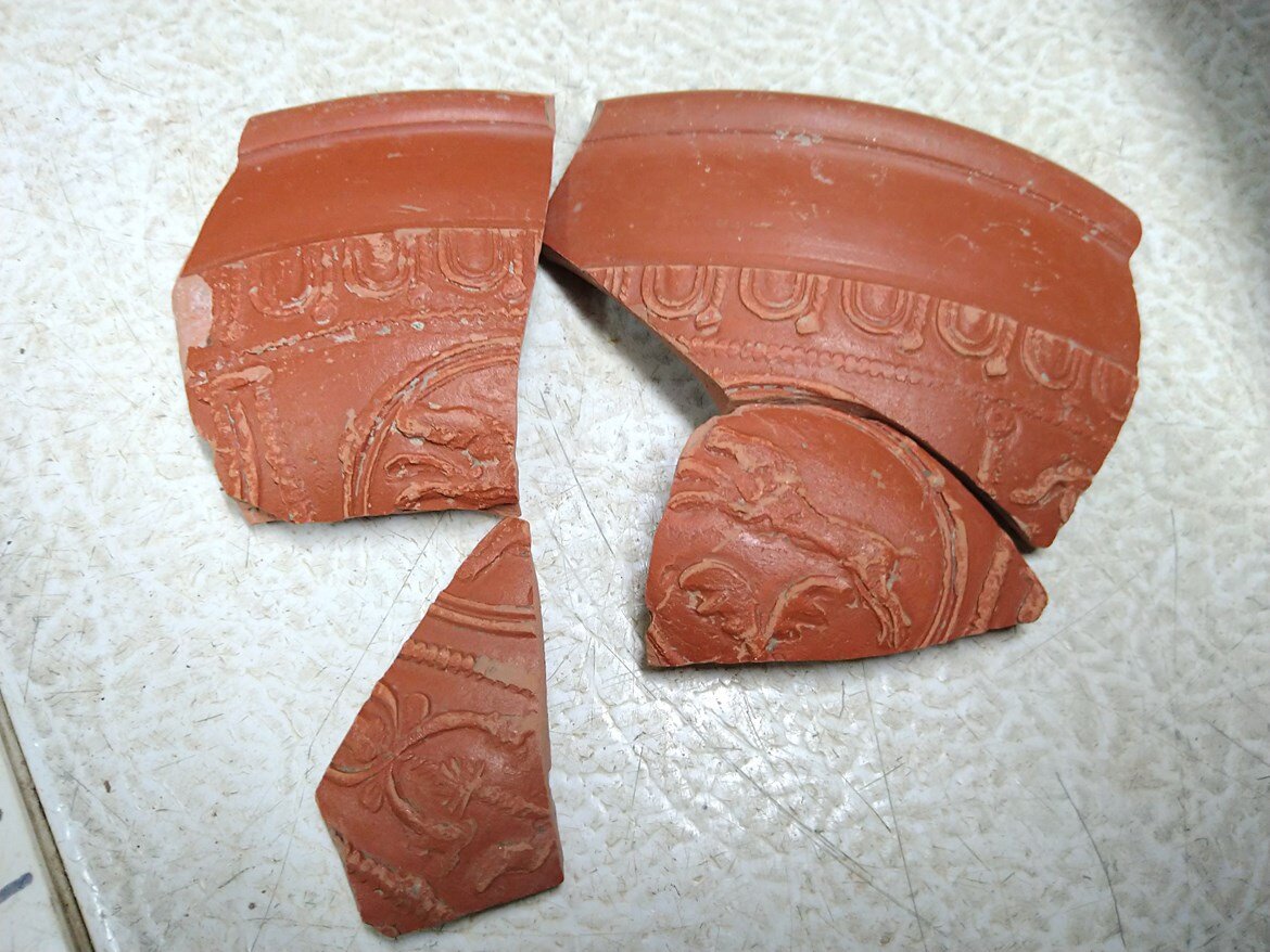HS2 archaeologists reveal secrets of small Roman town excavated near Aylesbury: Samian pottery uncovered during archaeological excavations at Fleet Marston, near Aylesbury, Buckinghamshire. Credit: High Speed Two Ltd