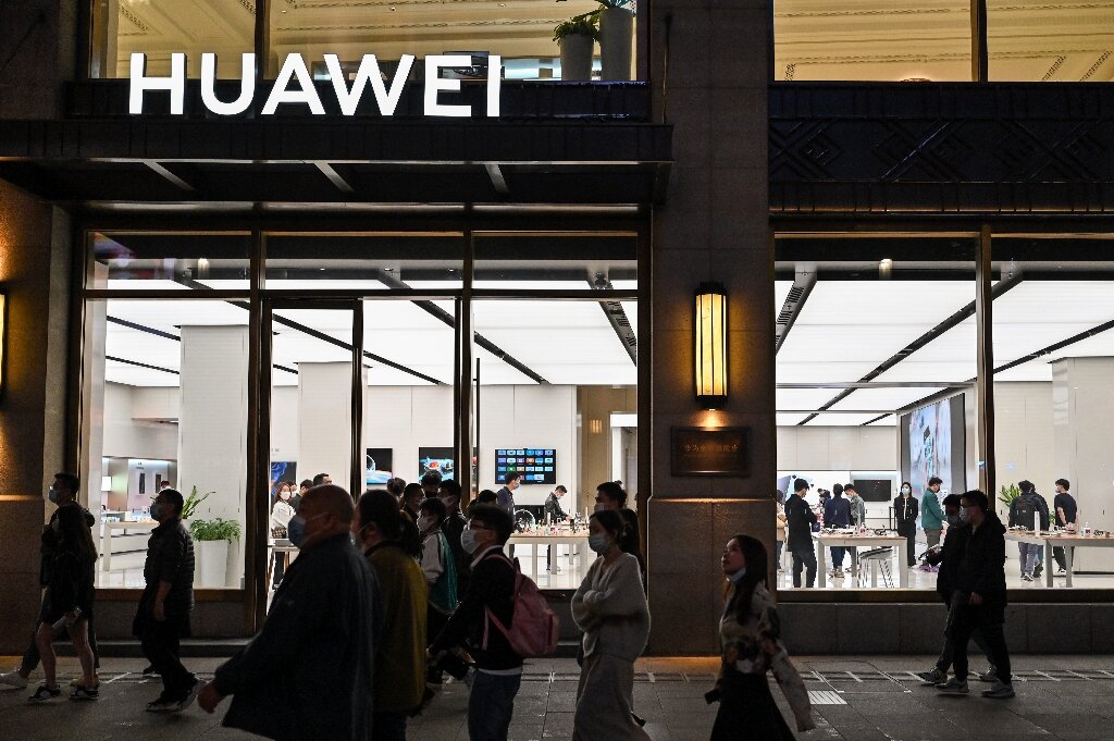 #Sanctions-hit Huawei says back to ‘business as usual’