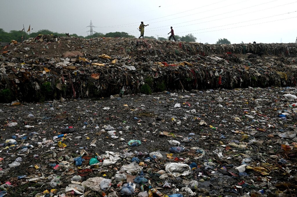 India bans numerous solitary-use plastics to tackle waste