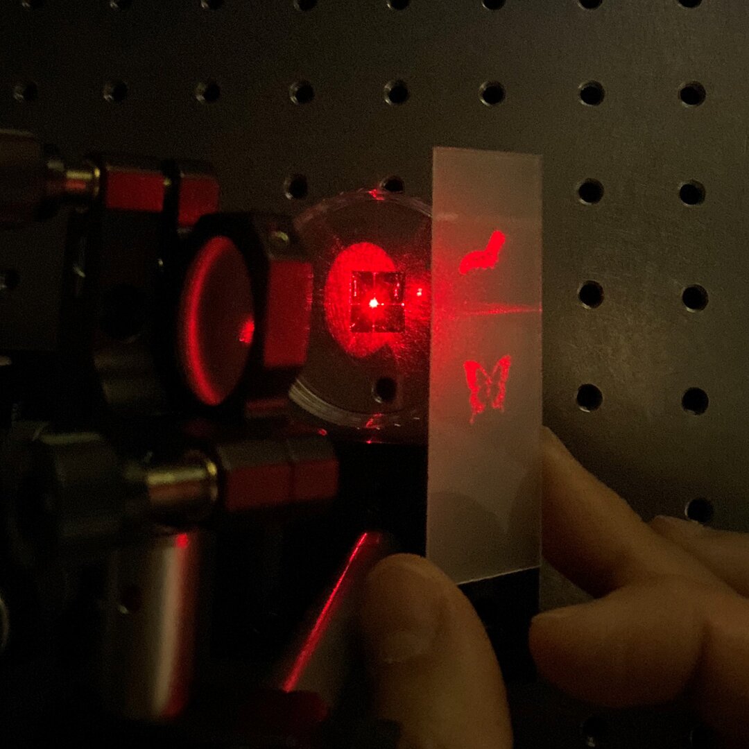 New metasurface-based device creates different images depending on light and env..