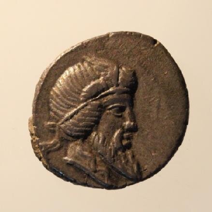 Analysis of Roman coins uncovers evidence of financial crisis
