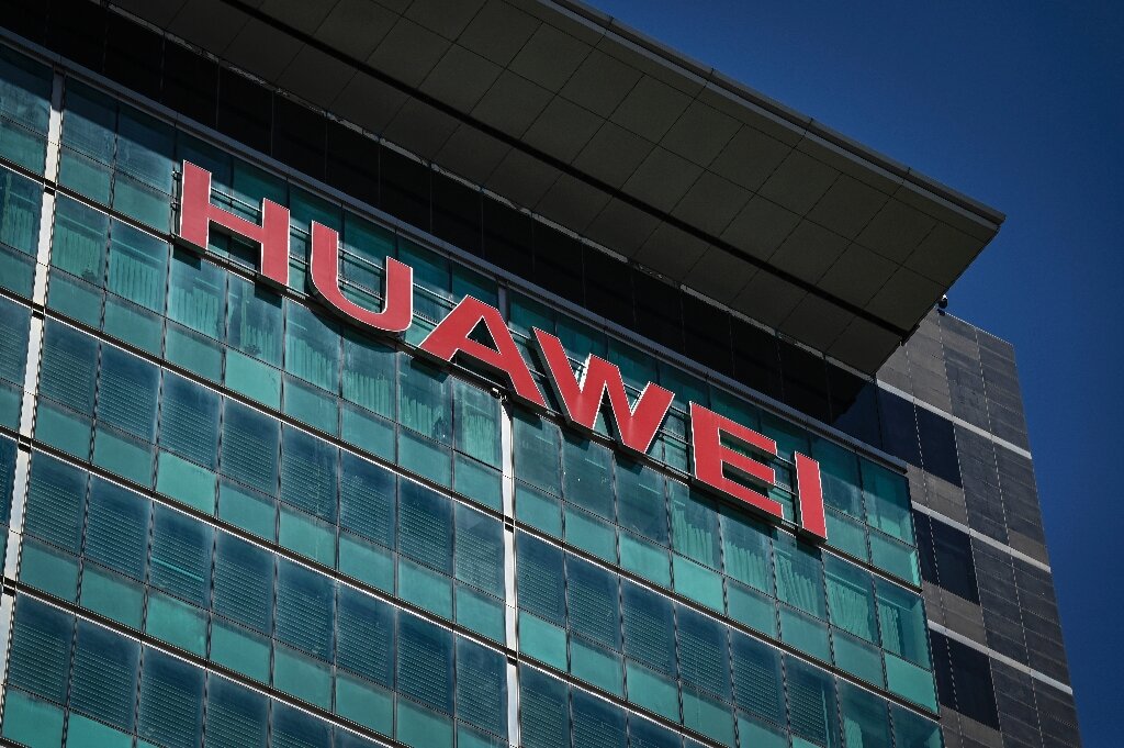 Huawei revenue down 2.2% in first three quarters of 2022