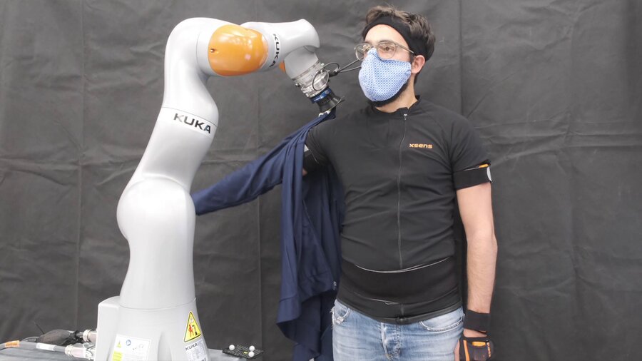 #Robots dress humans without the full picture