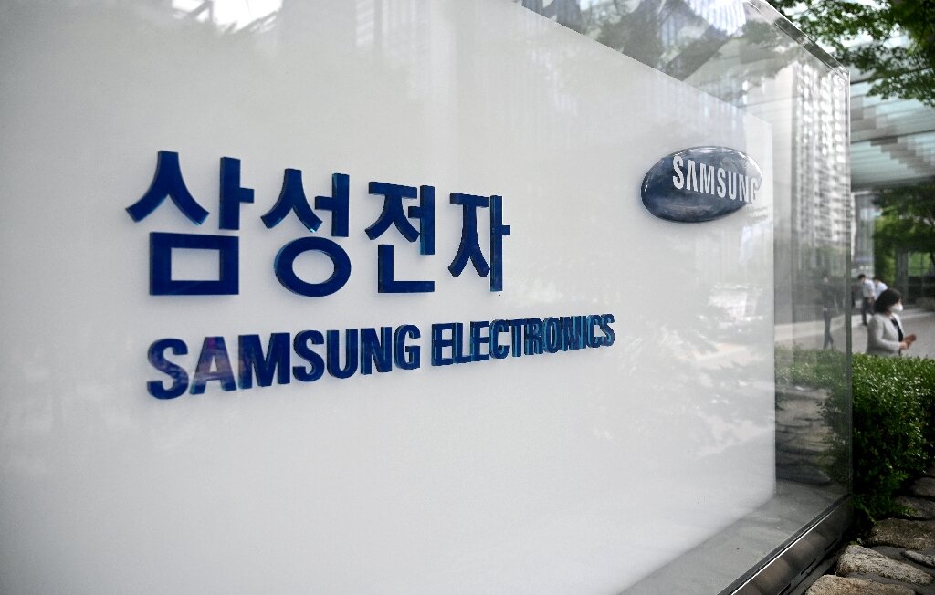 Samsung Electronics says operating profits up 12.18 percent in Q2