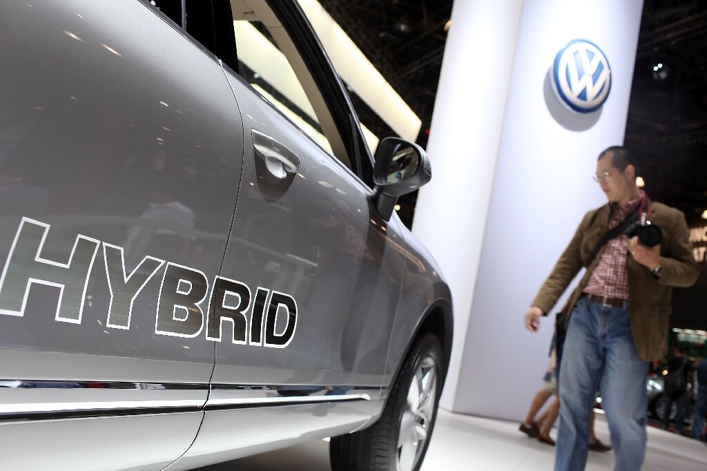 Hybrid car sales catch up to diesel in Europe