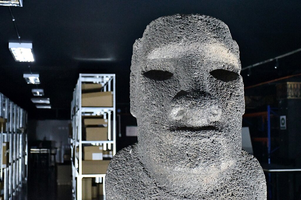 #Chile museum to return Easter Island ‘head’