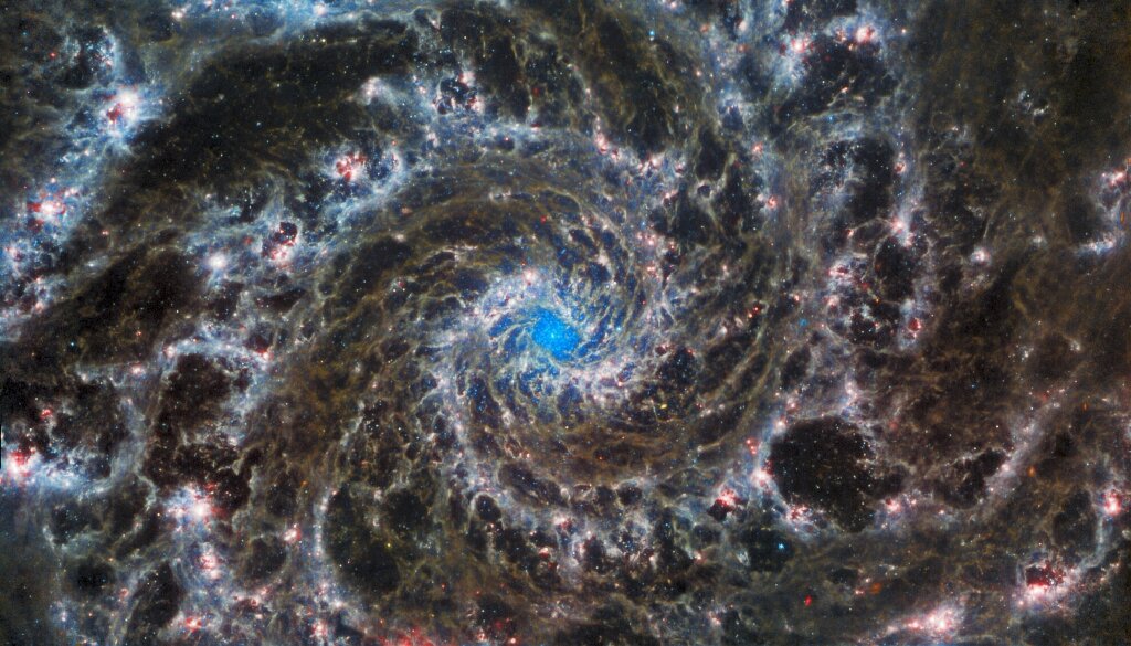 Das Webb-Teleskop erfasst neue Details der Phantomgalaxie