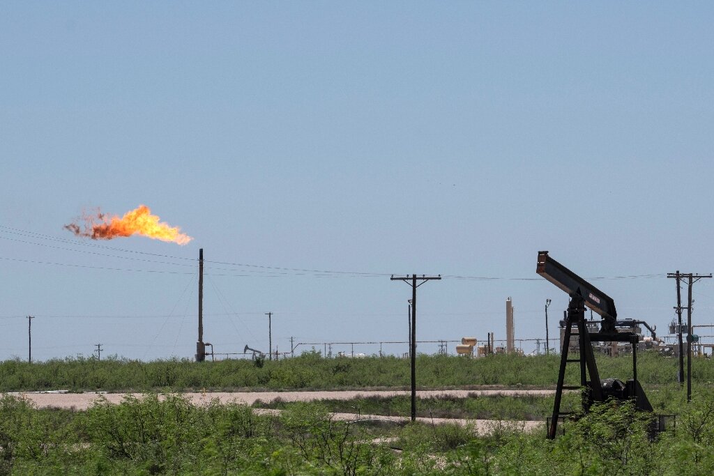 #US targets fossil fuel ‘super-emitters’ of methane