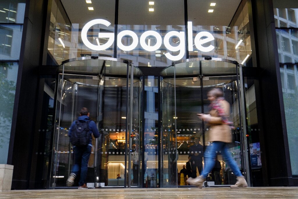 Google agrees competition, privacy pledge over online ads