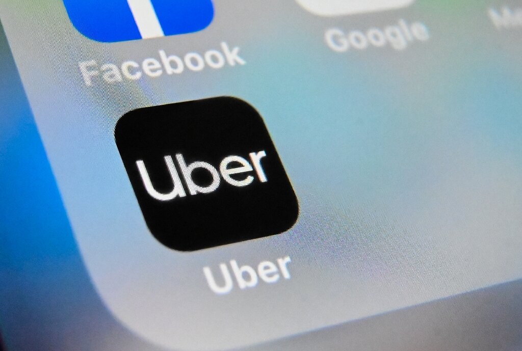 #Uber courts drivers by letting them pick rides