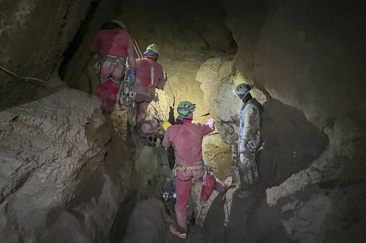 Rescuers rush to save ailing U.S. researcher stuck 3,000 feet deep in a  Turkish cave