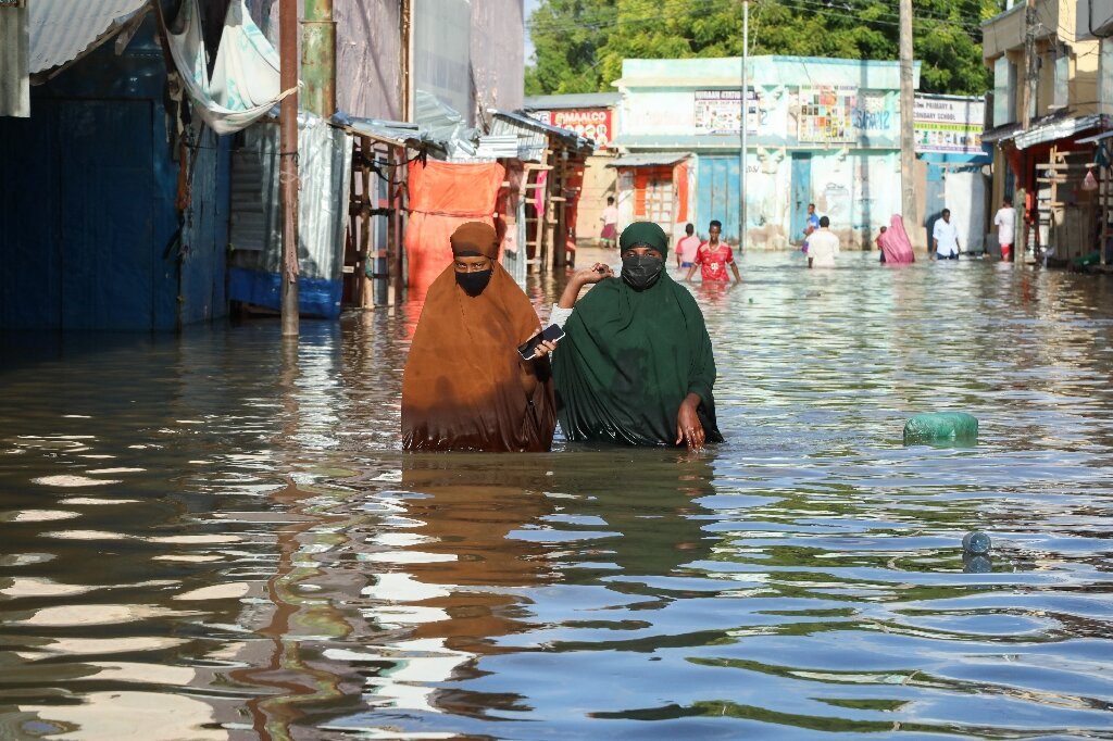 Flooding in Somalia displaces 200,000 people: official