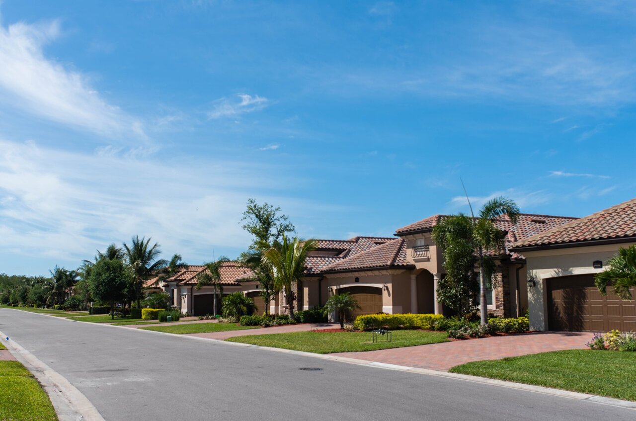 After hurricanes, Florida neighborhoods see steady housing demand