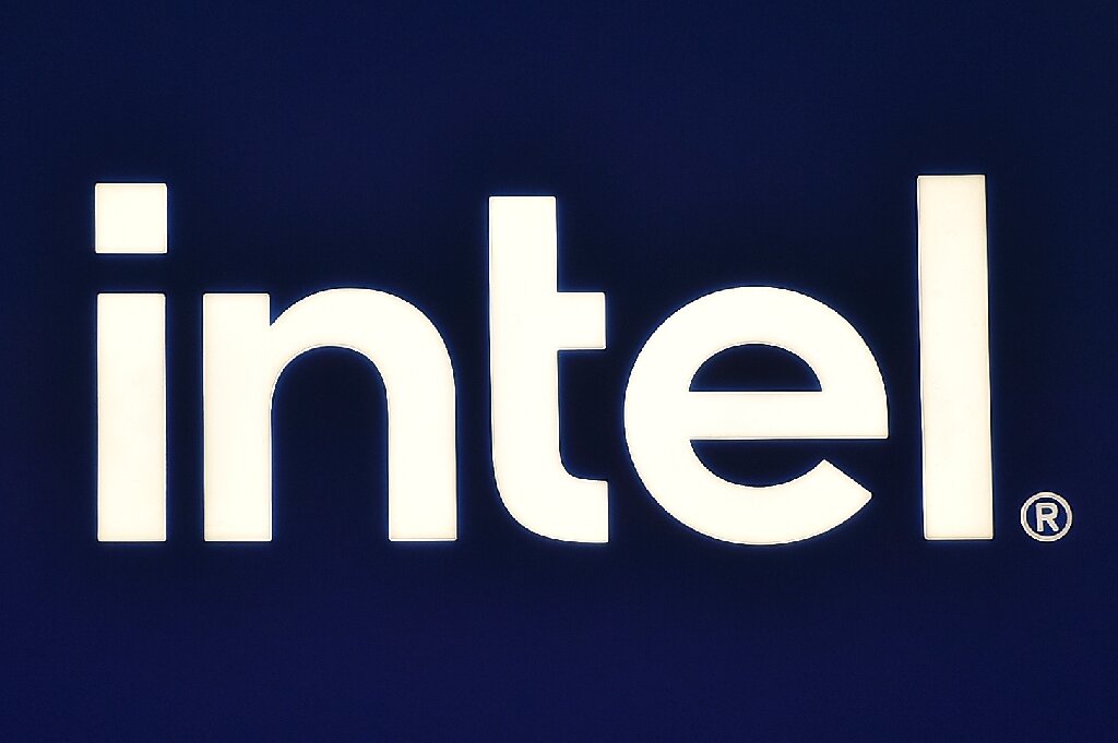 Berlin, Intel strike controversial chip plant subsidy deal