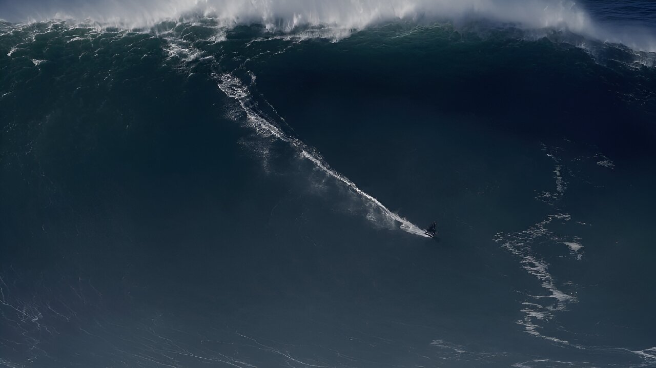 Surfista alemão de ondas grandes usa a ciência para domar as ondas