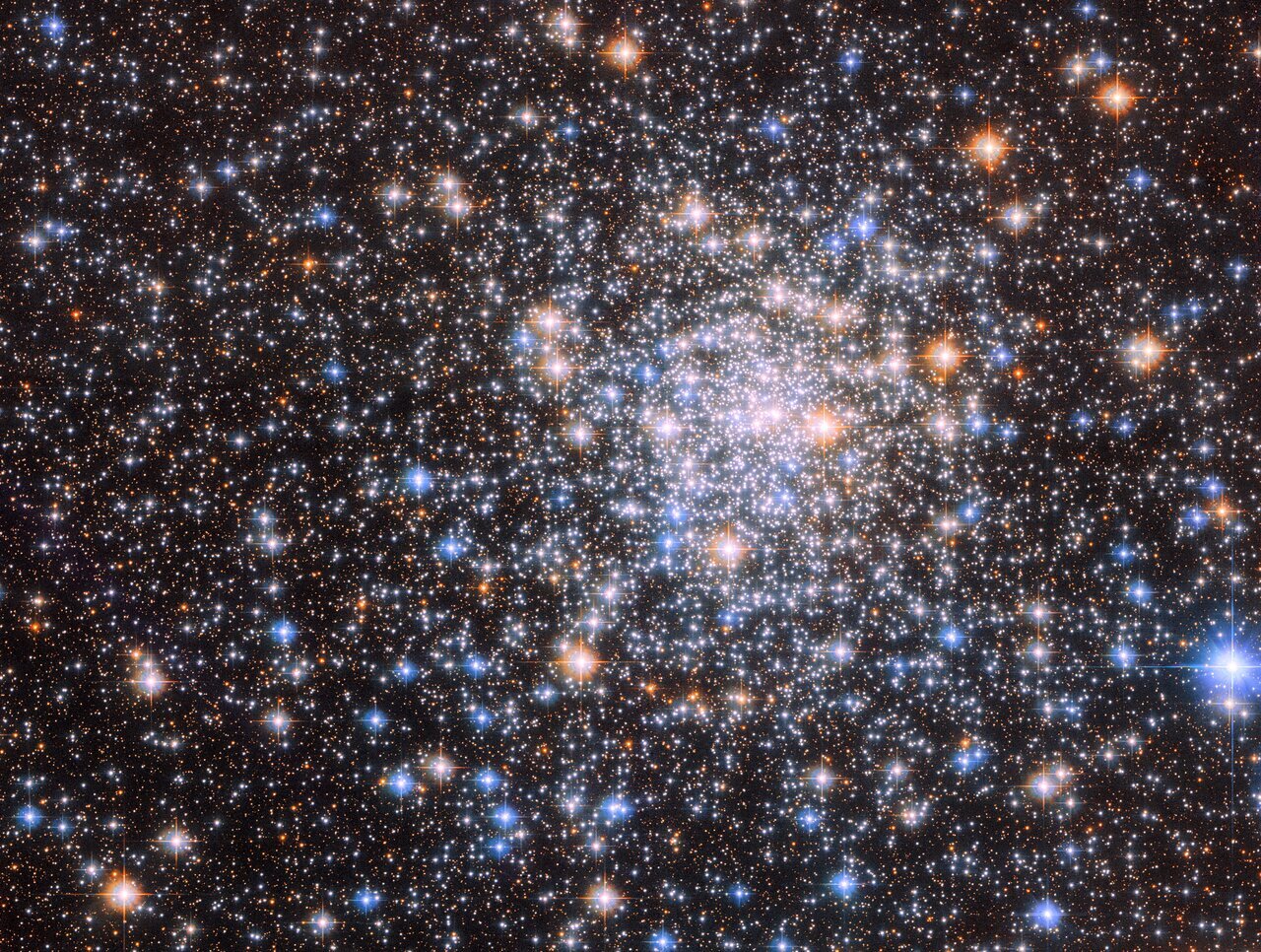 Hubble entrevoit l’amas globulaire NGC 6544