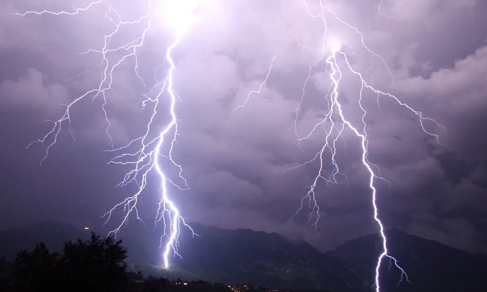 Lightning Activity in the Alps Doubles in a Few Decades, Reveals Study