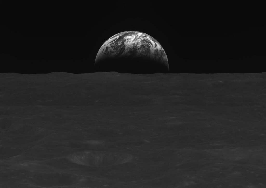South Korea's lunar orbiter sends photos of Earth, Moon