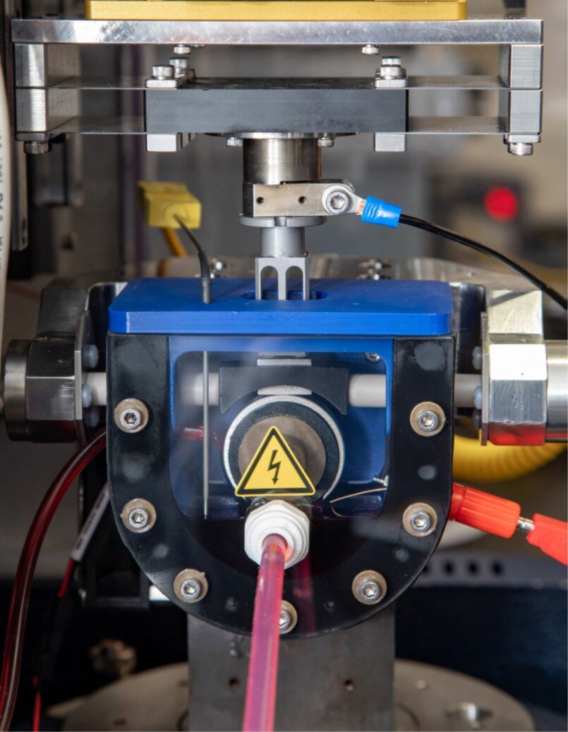 Institute develops device to test friction, wear associated with EV fluids