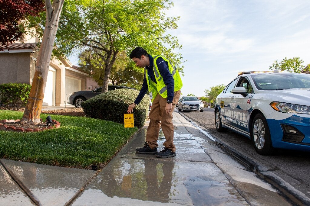 Las Vegas ‘Water Police’ transform the city into a drought-resistant example for the US