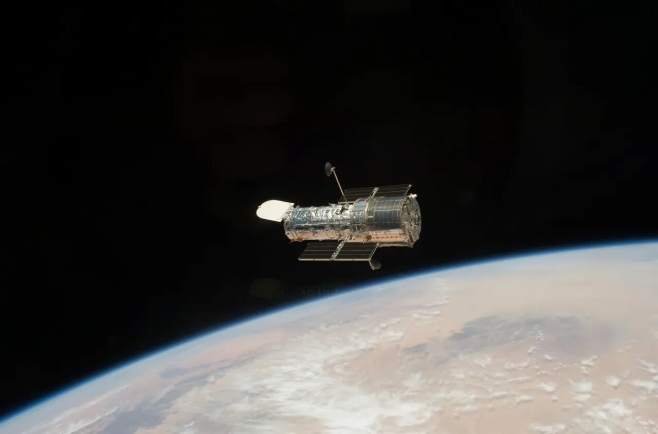NASA’s Hubble Telescope temporarily halts scientific observations for gyro issue