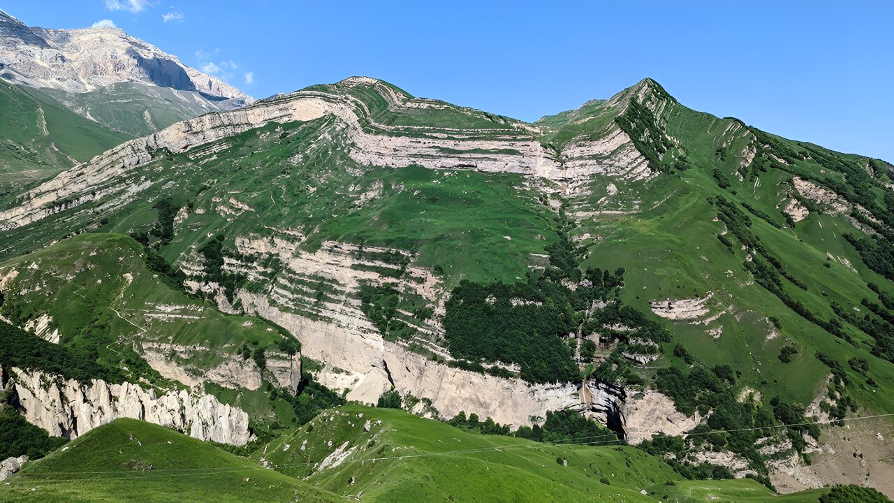Detecting evidence of earthquakes in the Greater Caucasus Mountains of Azerbaijan