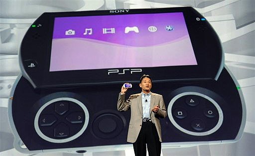 fordel synder gen Sony unveils new PSP Go