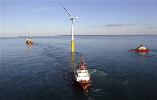 Verdens første flytende vindturbin åpner i Norge